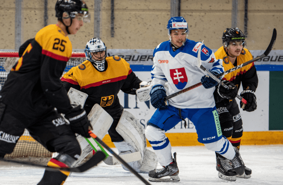 Road to Ottawa: Pre-World Juniors Match in Moncton