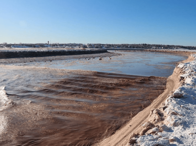 Tidal Bore in the winter