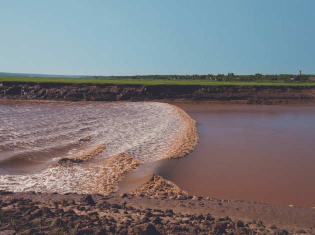 Tidal Bore / #CanadaDo / Best Things to Do in Moncton